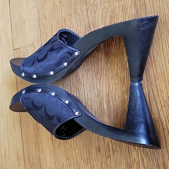 Coach High Heels - Picture 4 of 6